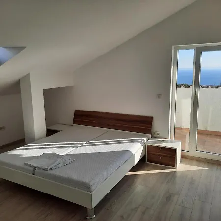 Sea View Later Apartment Rijeka Exterior photo