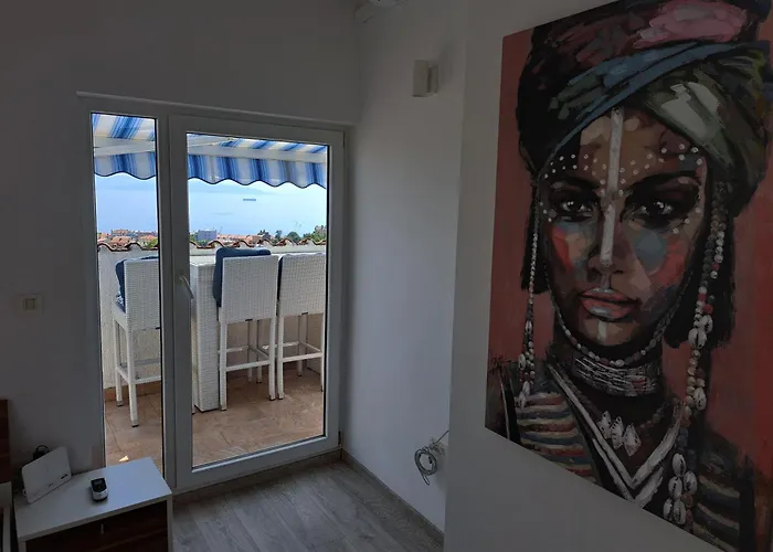 Sea View Later Apartment